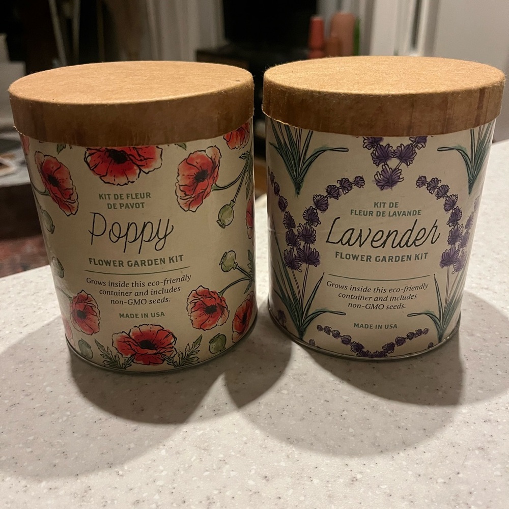 Decorative wax-coated paper tube planters